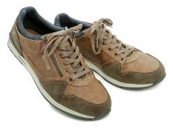 Mustang 4154-304-333 hnědé pánské polobotky