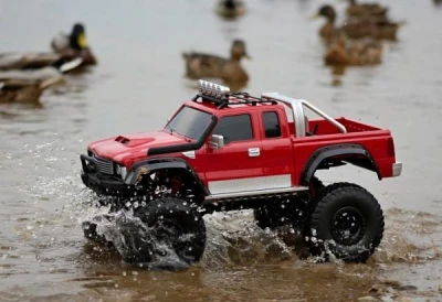 IQ models MZ-CLIMB PICKUP - červený crawler IQ models MZ-CLIMB PICKUP - červený crawler