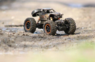 MZ-CLIMB - supersilný crawler 1/14 - oranžová