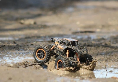 MZ-CLIMB - supersilný crawler 1/14 - oranžová