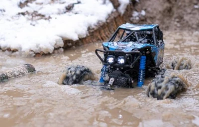 IQ models MZ-SHARK 1/10 modrý - voda bláto sníh