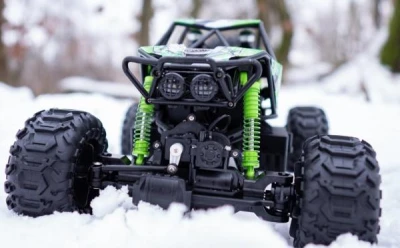 IQ models Vodotěsný MZ-SHARK 1/10 -zelený + sleva 400,- na příslušenství