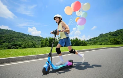Navee K100 dětská elektrická koloběžka