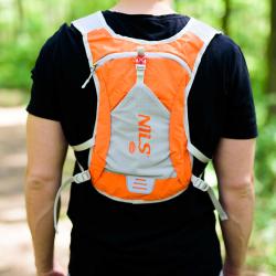 NILS CAMP Běžecký batoh NC1708 Tripper oranžový