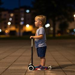 Nils Fun HLB1310 s LED čierna detská trojkolobežka