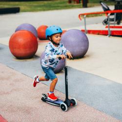 Nils Fun HLB1310 s LED čierna detská trojkolobežka