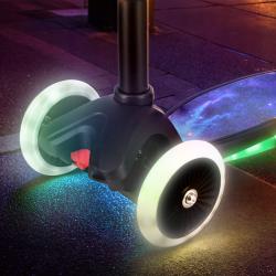 Nils Fun HLB1310 s LED čierna detská trojkolobežka