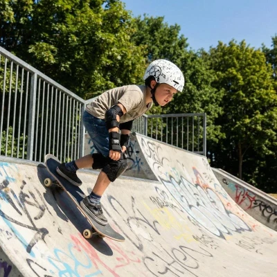 Nils Helma Extreme MT311 bílá POUZE M(55-58cm) (VÝPRODEJ)