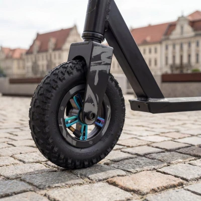 Nils HC151 koloběžka s pumpovanými koly