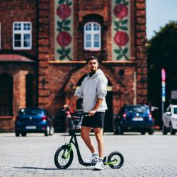 Nils WH10201 16/12 koloběžka s pumpovanými koly