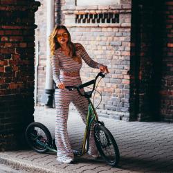 Nils WH10212 20/16 koloběžka s pumpovanými koly