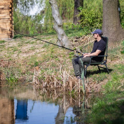 Nils Rybářské křeslo s podnožkou Camp NC1802