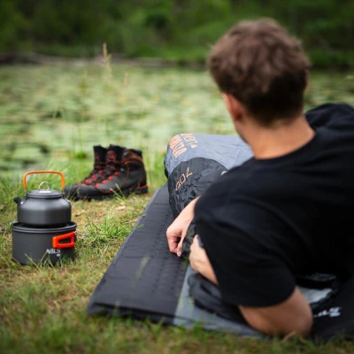 Nils NC1705 Ultralight černý/oranžový spací pytel