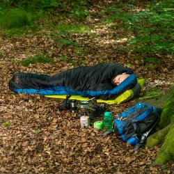 NILS CAMP Spací pytel NC2012 černý/navy