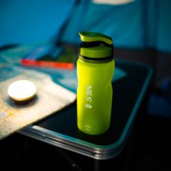 Nils Tritanová láhev na pití Camp NC1740 600 ml zelená