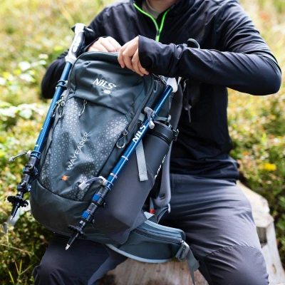 NILS CAMP Turistický baton NC1925 Wayfarer 35L