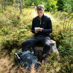 NILS CAMP Turistický baton NC1925 Wayfarer 35L