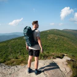 NILS CAMP Turistický batoh NC1938 Kjolen zelený 40L