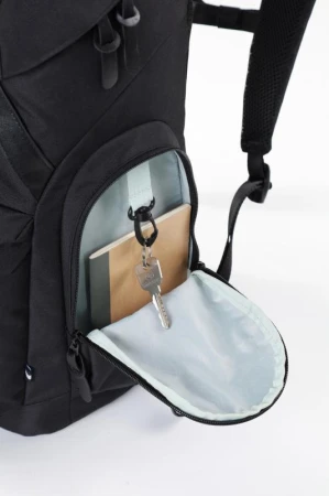 Nitro Batoh DAYPACKER TWO true black