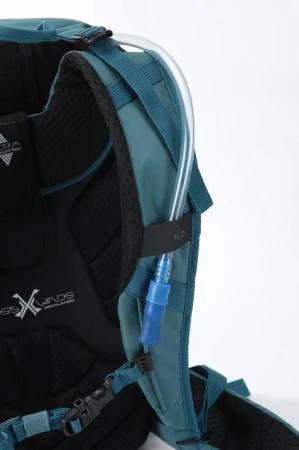 Nitro Batoh SLASH 25 PRO arctic