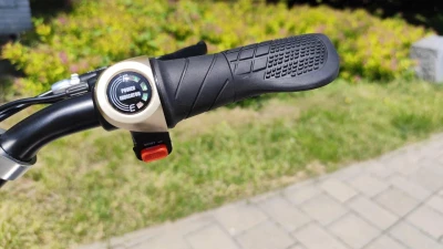 Nitro Scooters Cruiser 1000 v2 – 20ah elektro koloběžka + sedlo, blatník