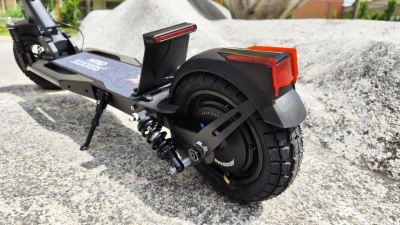 Nitro Scooters Smart 1000 speed elektrokoloběžka- baterie LG 15ah, 45 km/h dojezd až 50 km
