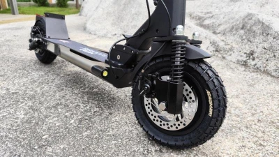 Nitro Scooters Smart 1000 speed elektrokoloběžka- baterie LG 15ah, 45 km/h dojezd až 50 km
