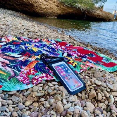 Oktopus Vodotěsné pouzdro na mobil WATERPROOF POUCH REGULAR 17,8 x 10,8 cm (VÝPRODEJ)