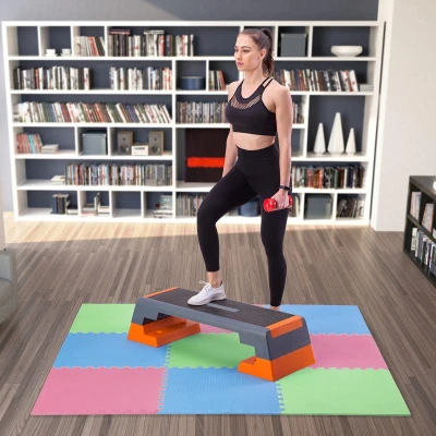 ONE FITNESS Ochranná puzzle podložka MP10 zelená-modrá-červená