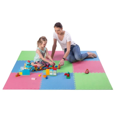 ONE FITNESS Ochranná puzzle podložka MP10 zelená-modrá-červená