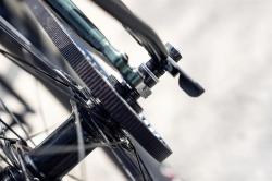 Ortlieb Thru Axle M6-Connector osa k upevnění nosičů
