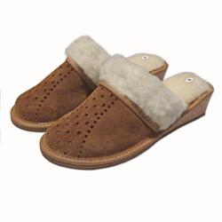 Ovčíno Dámské pantofle na klínku s ovčí vlnou - semišové, korkové POUZE EU 41 (VÝPRODEJ)