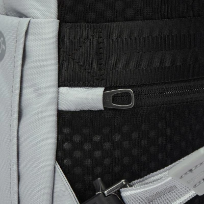 Pacsafe Batoh V 16L ALL-AROUND BACKPACK digital grey