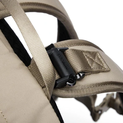 Pacsafe Batoh V 24L ACTIVE BACKPACK beige + sleva 500,- na příslušenství