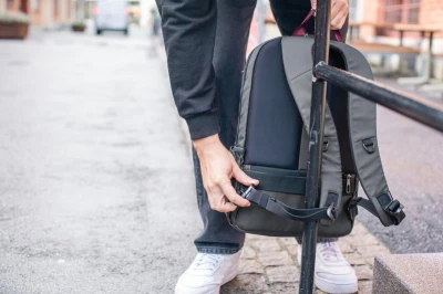 Pacsafe Batoh METROSAFE X 20L BACKPACK slate + sleva 300,- na příslušenství