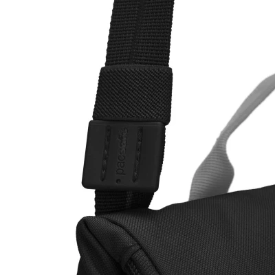 Pacsafe GO SADDLE CROSSBODY jet black kabelka