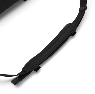 Pacsafe EXP 12 SLING black bezpečnostní ledvinka + sleva 500,- na příslušenství