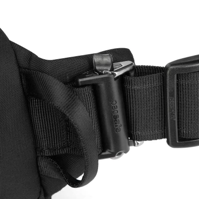 Pacsafe VIBE 100 jet black bezpečnostní ledvinka