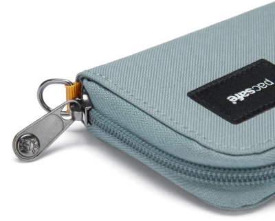 Pacsafe Peněženka RFIDSAFE CARD WALLET fresh mint