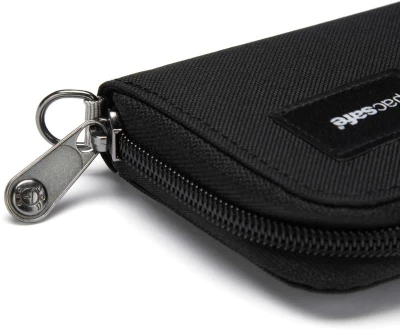 Pacsafe Peněženka RFIDSAFE CARD WALLET jet black