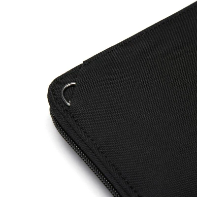 Pacsafe Peněženka RFIDSAFE CONTINENTAL WALLET jet black