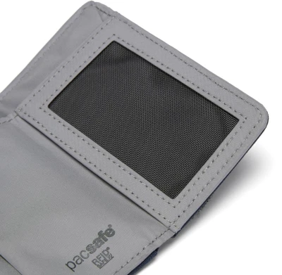 Pacsafe Peněženka RFIDSAFE TRIFOLD WALLET coastal blue