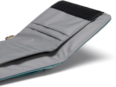 Pacsafe Peněženka RFIDSAFE TRIFOLD WALLET fresh mint