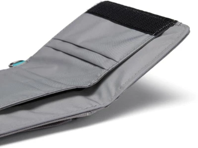Pacsafe Peněženka RFIDSAFE TRIFOLD WALLET stone
