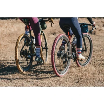 PANARACER Plášť GRAVELKING X1 700x40 Cranberry/hnědá