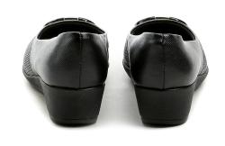 Piccadilly 143233-2 černé dámské lodičky na klínku