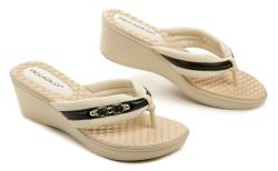 Piccadilly 540345-1 béžové dámske žabky na klinu