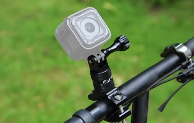 Puluz PU223B černý hliníkový řídítkový držák s otočným úhlem 360 stupňů