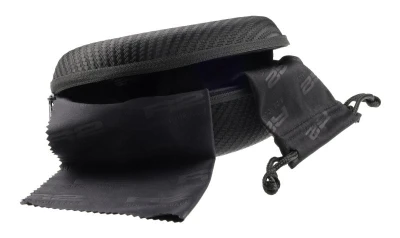 R2 RACER AT063A10/1,5 sportovní sluneční brýle