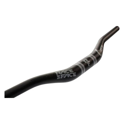 Race Face Sixc, 20mm Rise 35x820 Černá/stříbrná řídítka Race Face Sixc, 20mm Rise 35x820 Černá/stříbrná řídítka